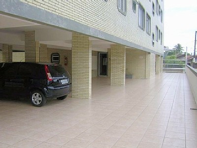 Estacionamento coberto